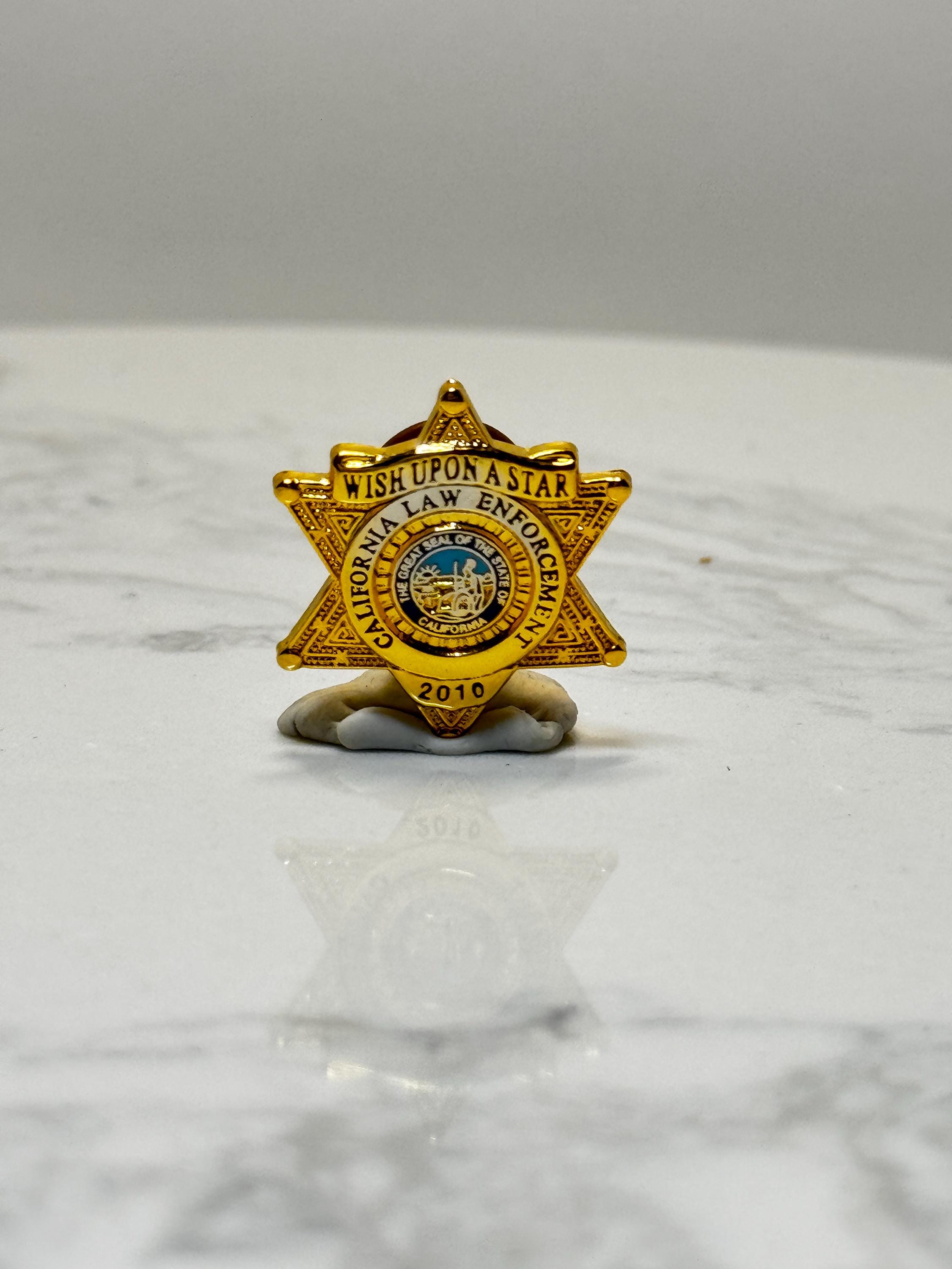 California Law Enforcement Pin: Gold Star Badge - 2010 Collector Accessory