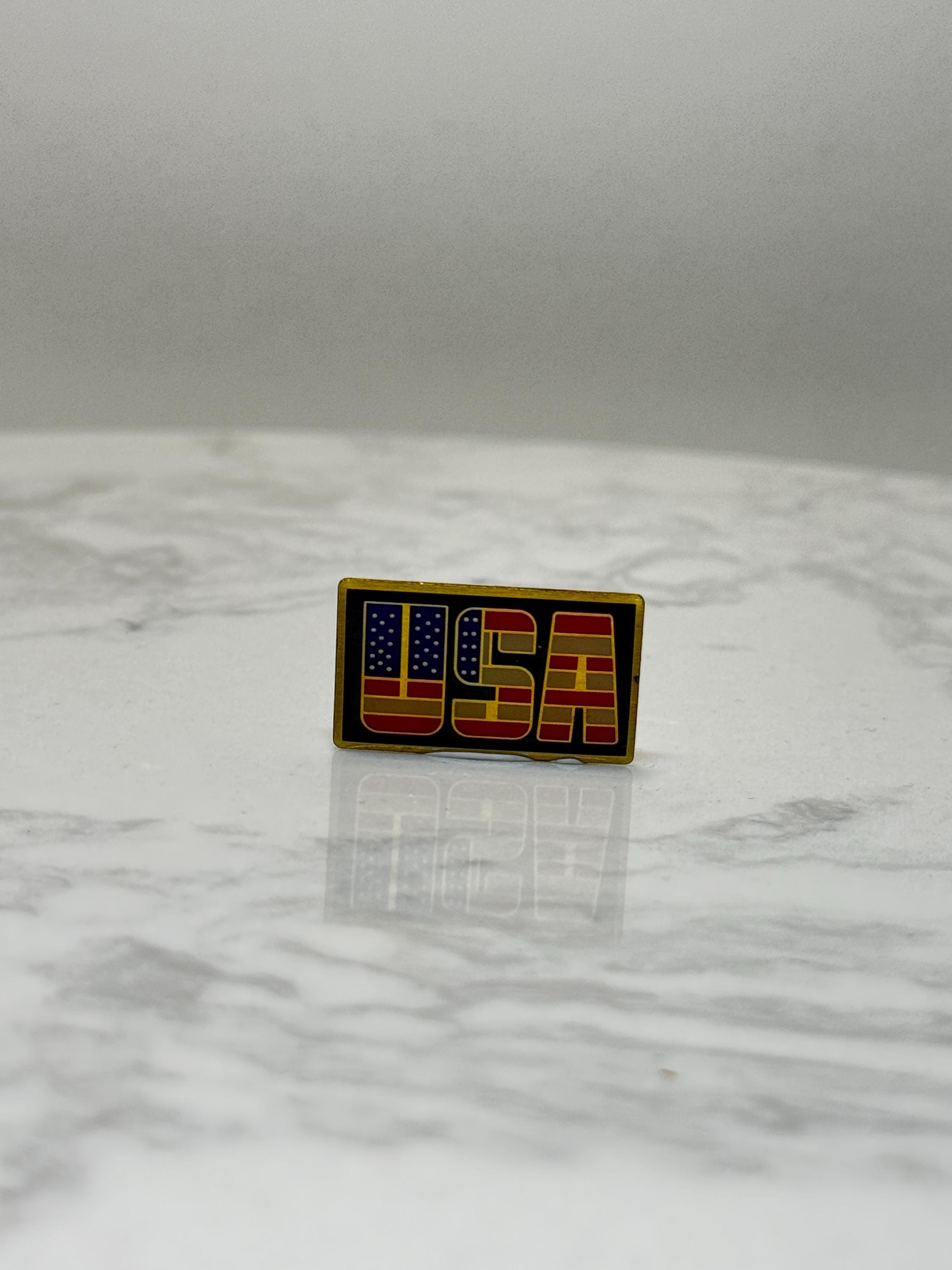USA Flag Lapel Pin: Bold Enamel Finish - Patriotic Accessory