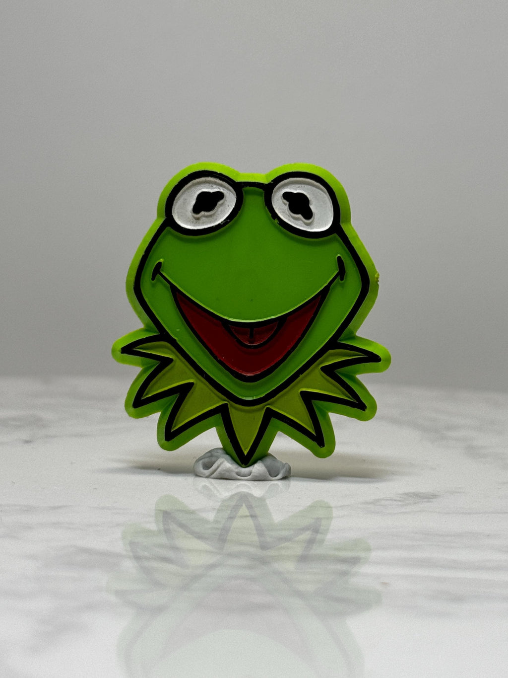 Kermit the Frog Pin: Bright Green - Nostalgic 90s Accessory