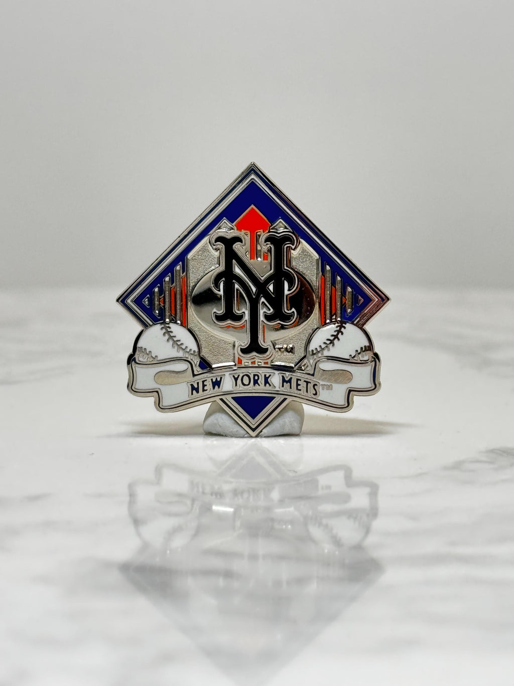 New York Mets Baseball Pin: Silver Enamel - MLB Sports Accessory