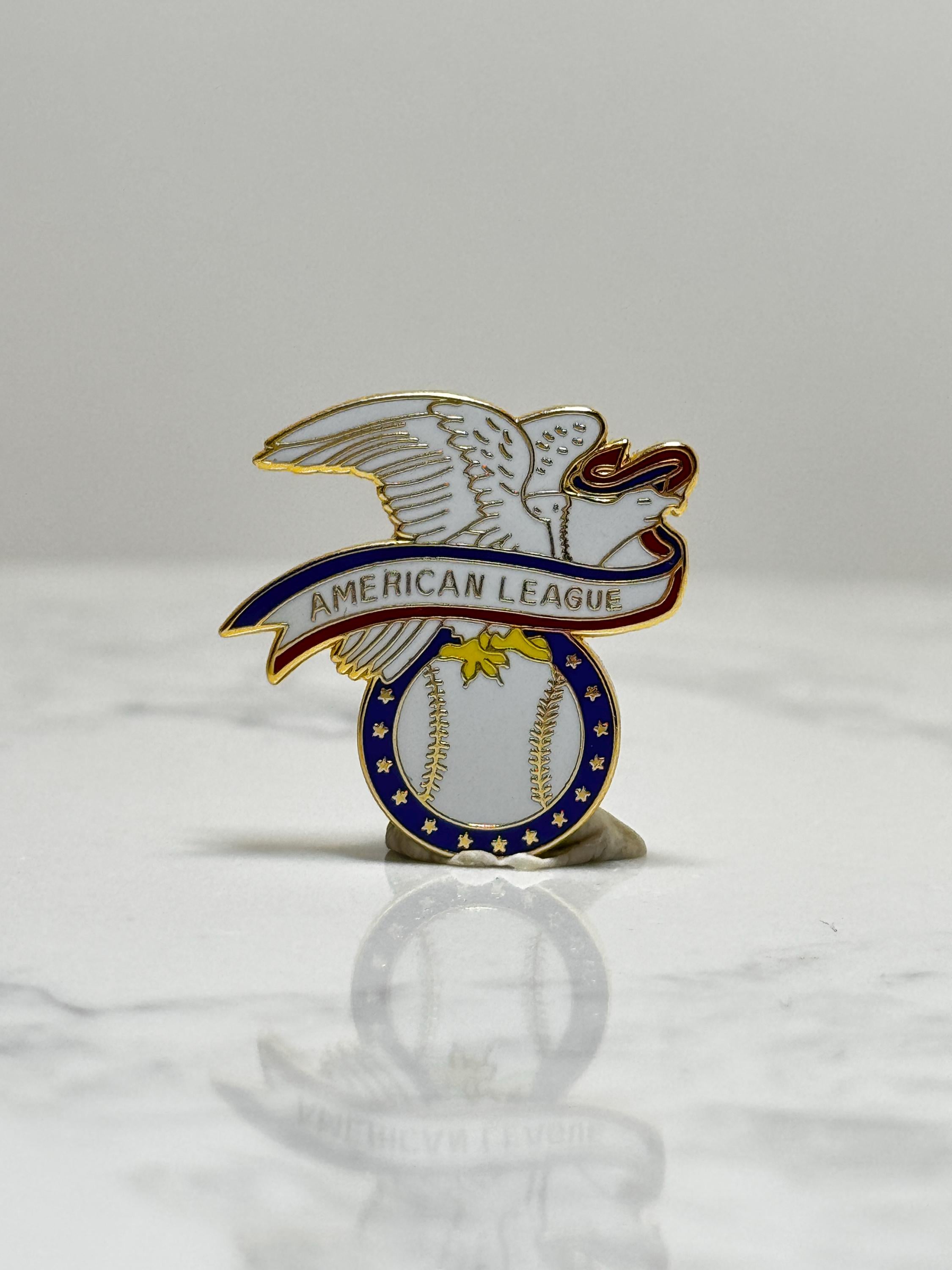 American League Baseball Pin: Gold Trim Enamel - Vintage Sports Accessory