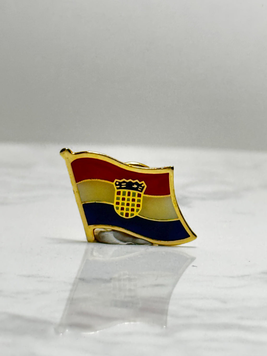 Yugoslavia Flag Pin: Gold Trim Enamel - Vintage Country Accessory