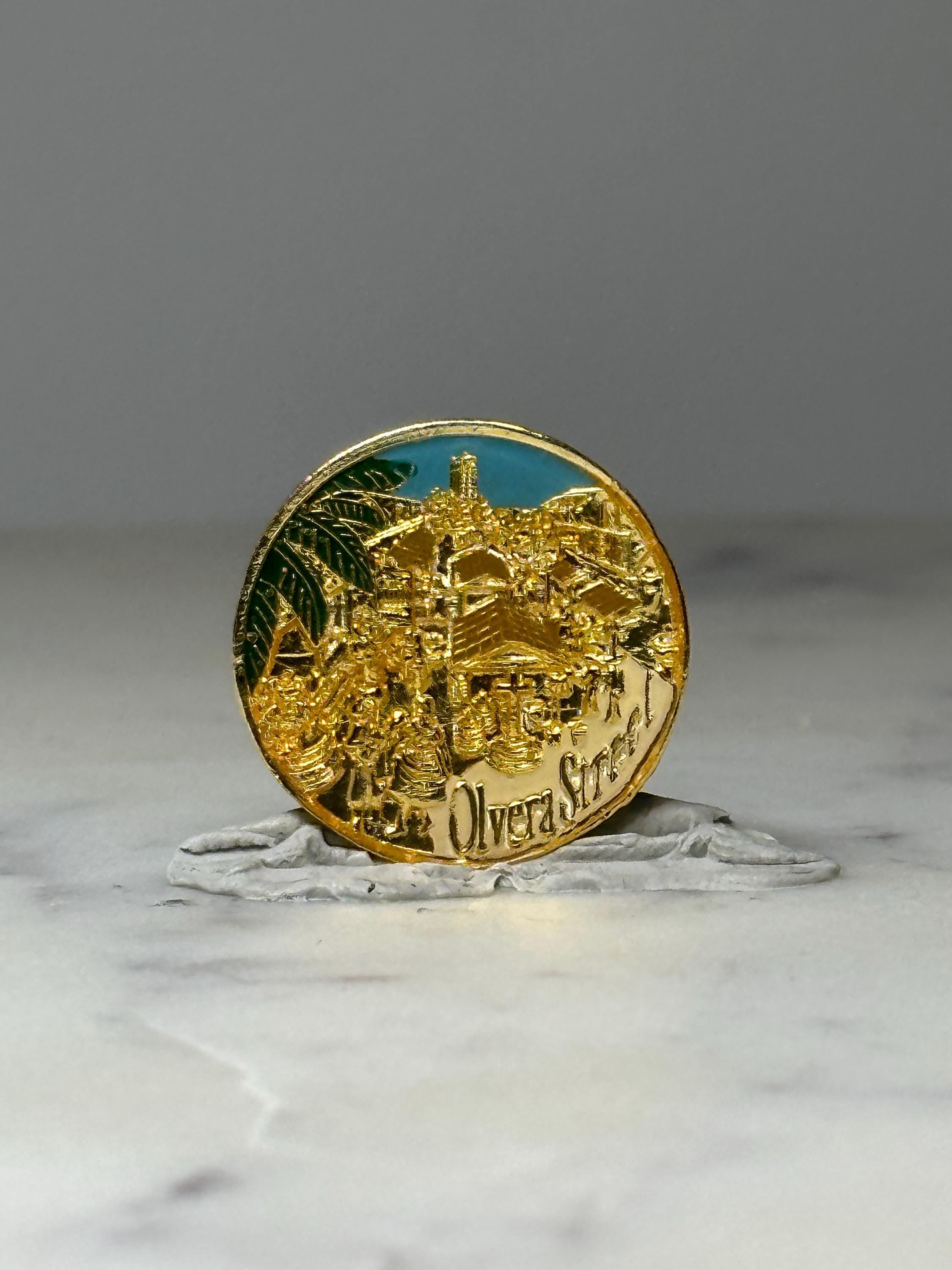 Olvera Street Souvenir Pin: Gold Tone Enamel - California Travel Accessory