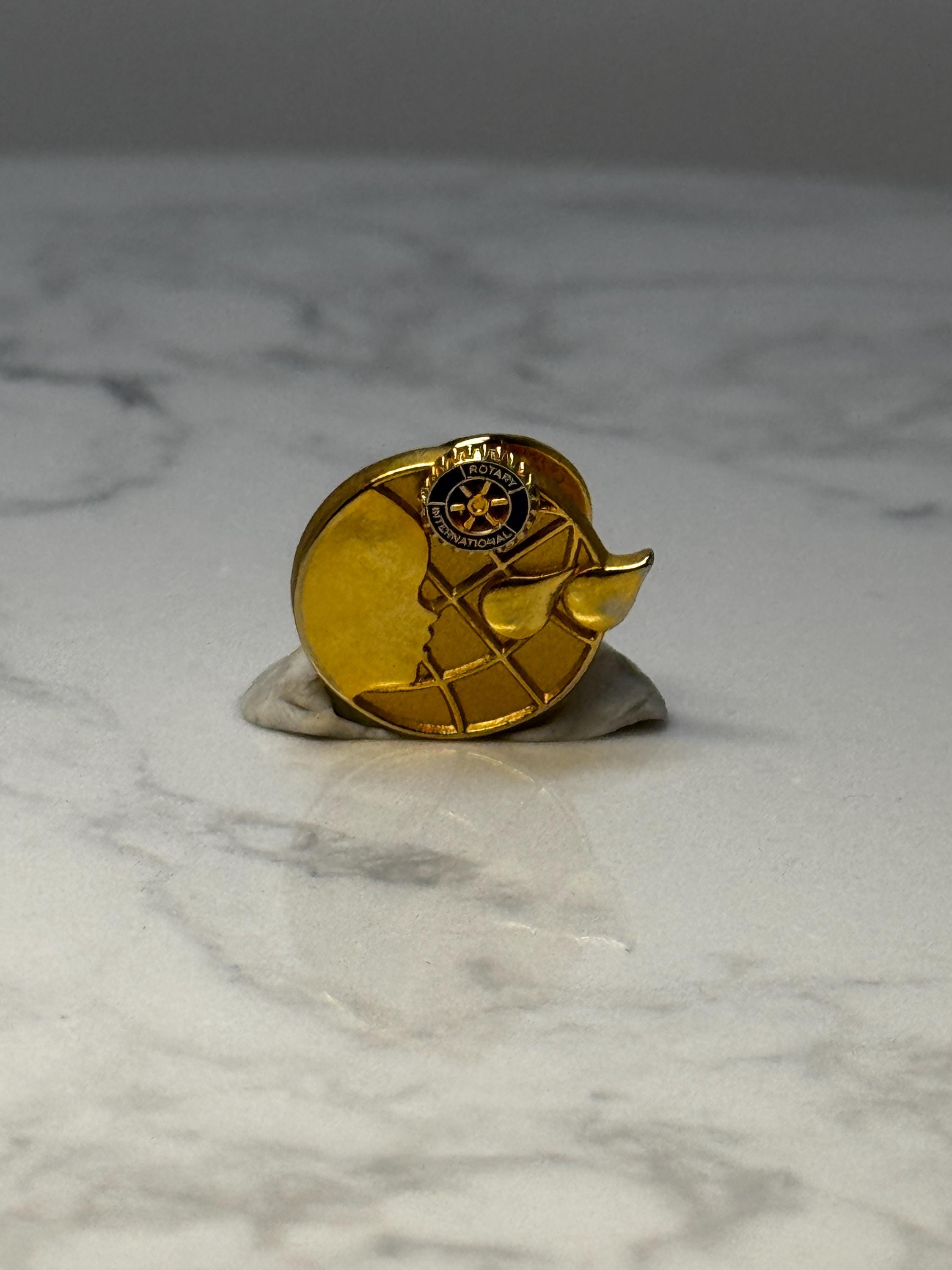 Vintage Rotary International Globe Pin: Gold Tone - Service Club Accessory