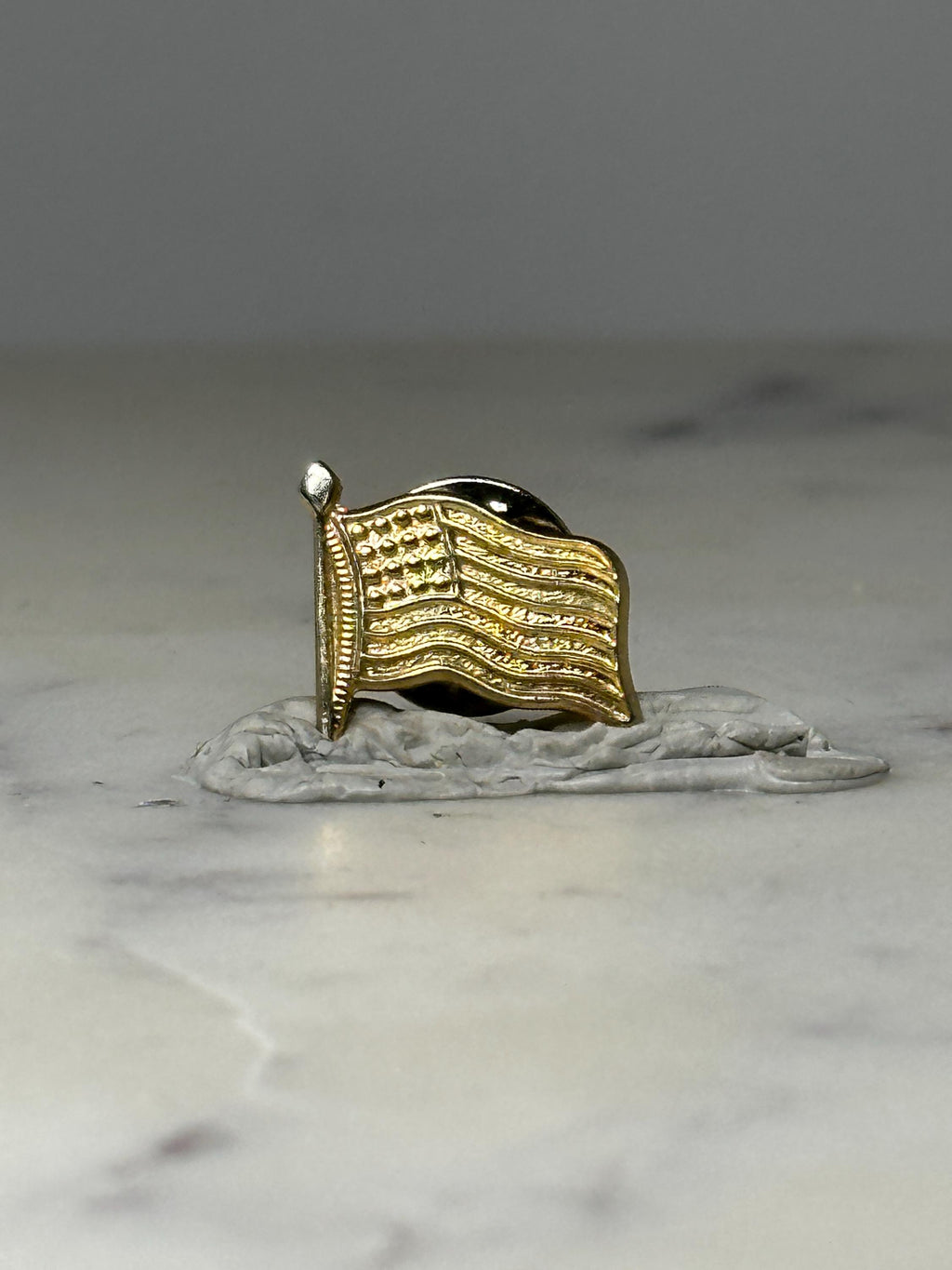 American Flag Lapel Pin: Gold Tone Waving Flag - Patriotic Accessory
