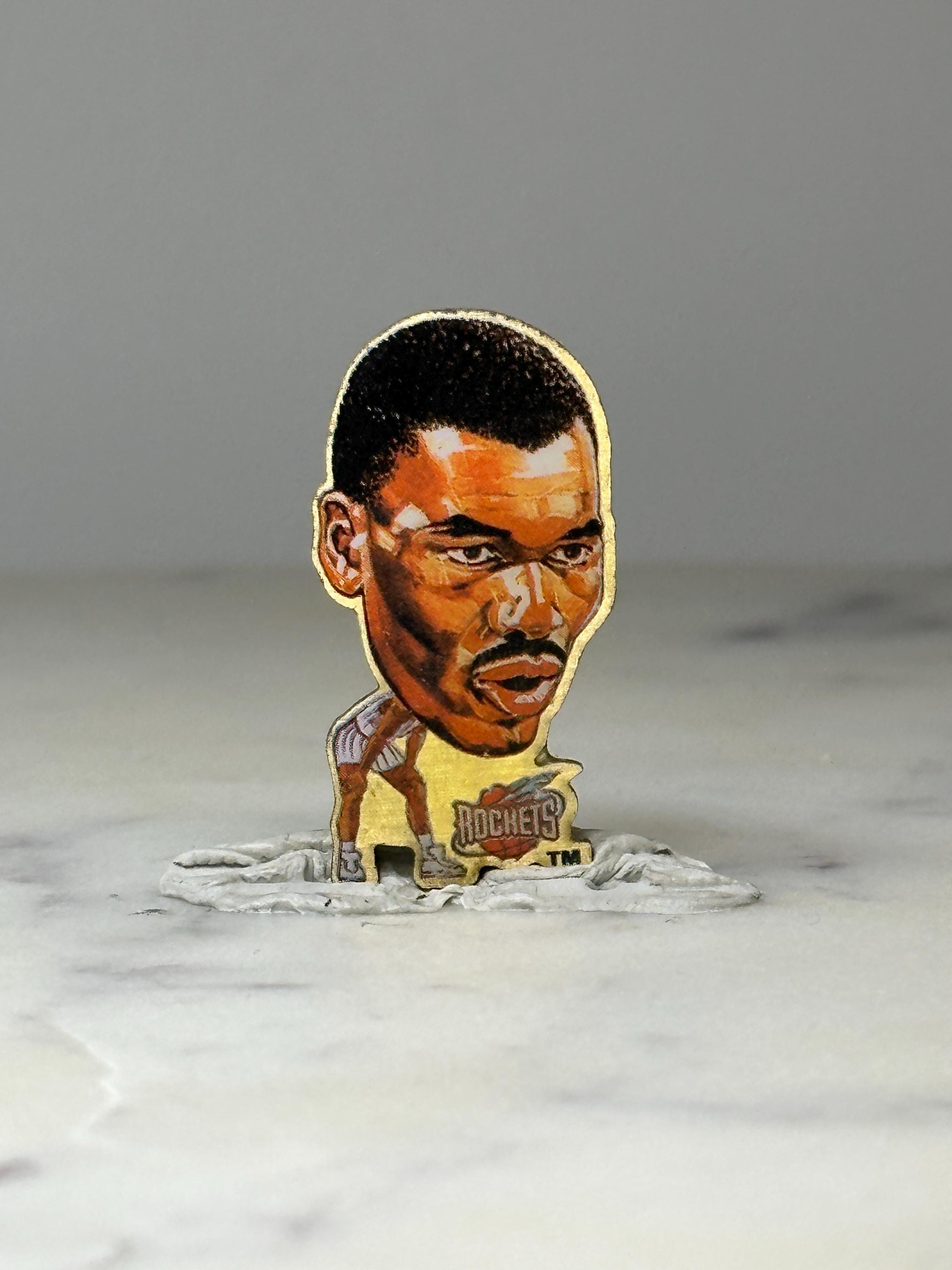Vintage Hakeem Olajuwon Pinheads Pin: Houston Rockets NBA Lapel Pin – 90s Basketball Collectible