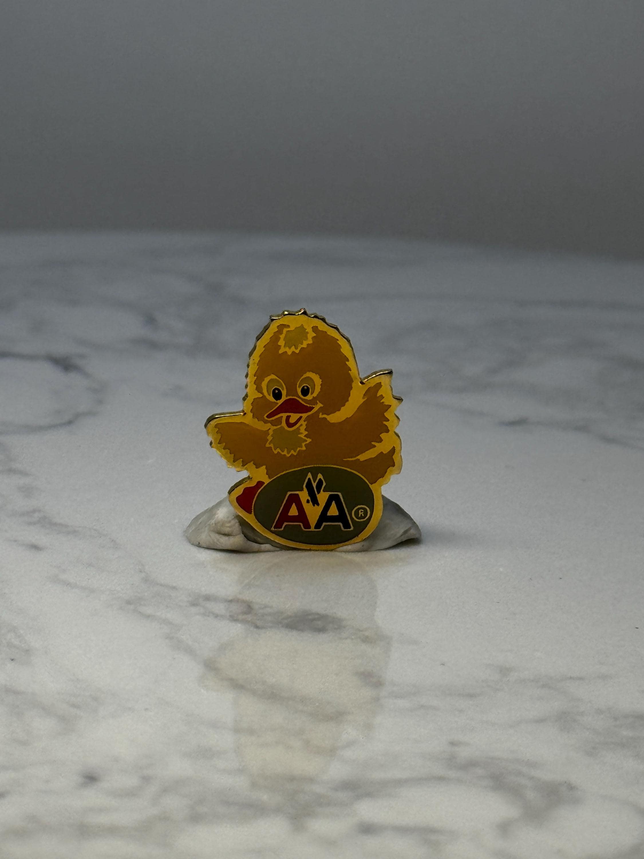 Vintage American Airlines Chick Lapel Pin: Yellow Enamel - Airline Memorabilia Hat Pin
