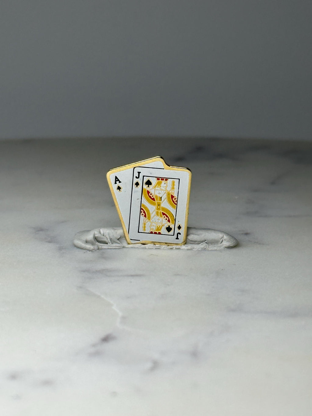 Vintage Playing Cards Enamel Pin: Gold Tone - Casino Gambling Accessory