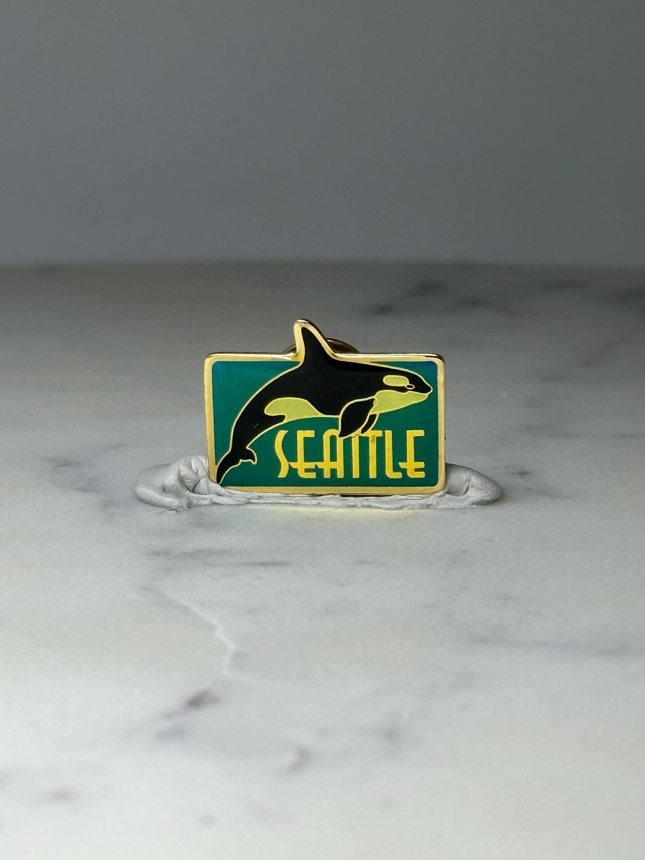 Vintage Seattle Orca Enamel Pin: Green & Gold - PNW Souvenir Accessory