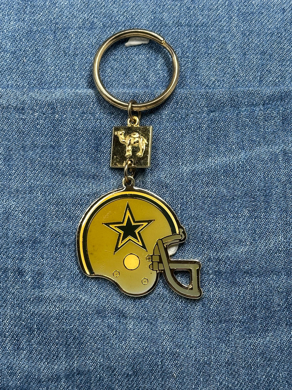 Dallas Cowboys Helmet Keychain: Vintage Camel Cigarettes Promo Football Key Ring