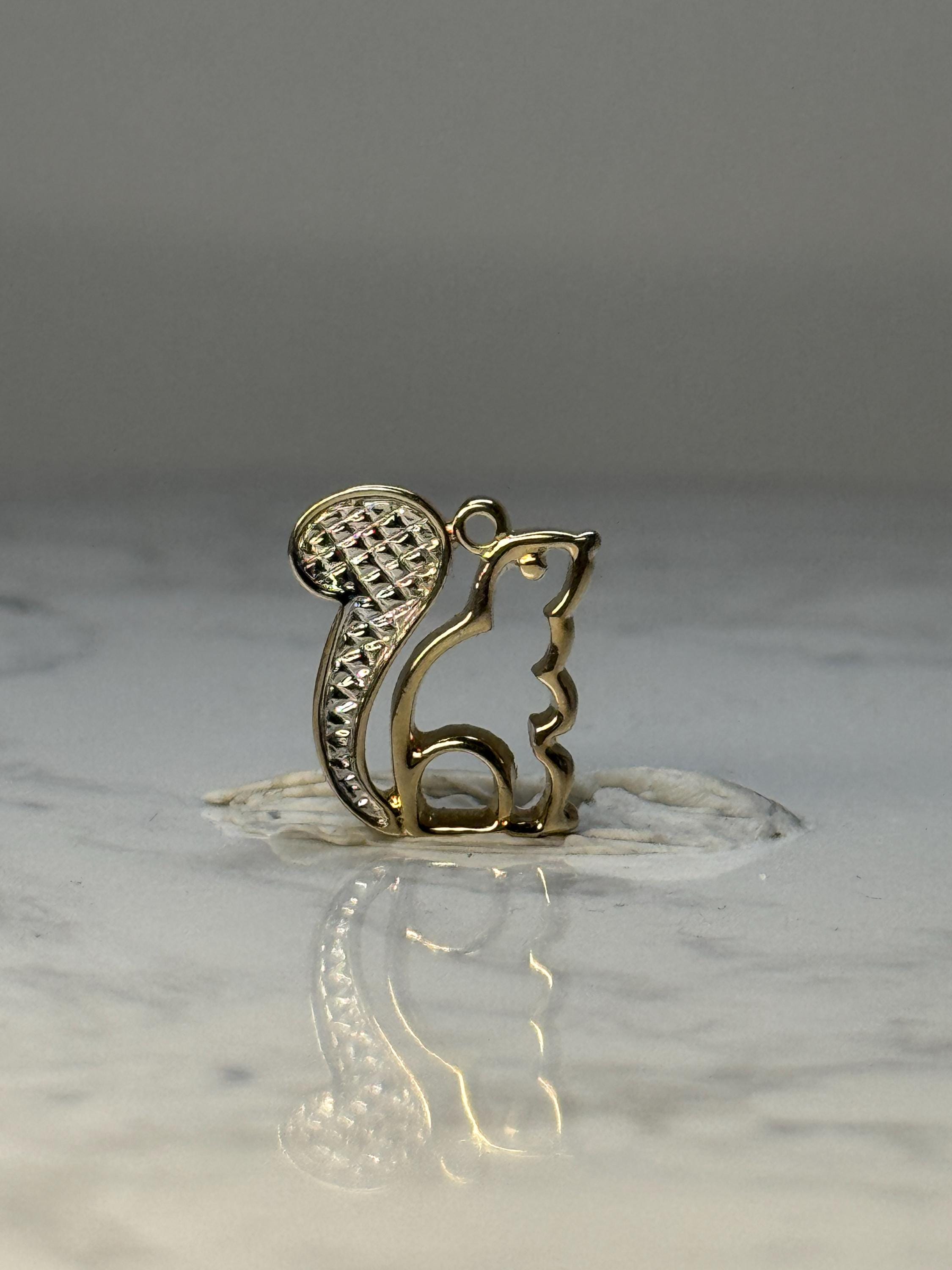 Squirrel Lapel Pin: Gold Tone Textured Tail - Woodland Accessory