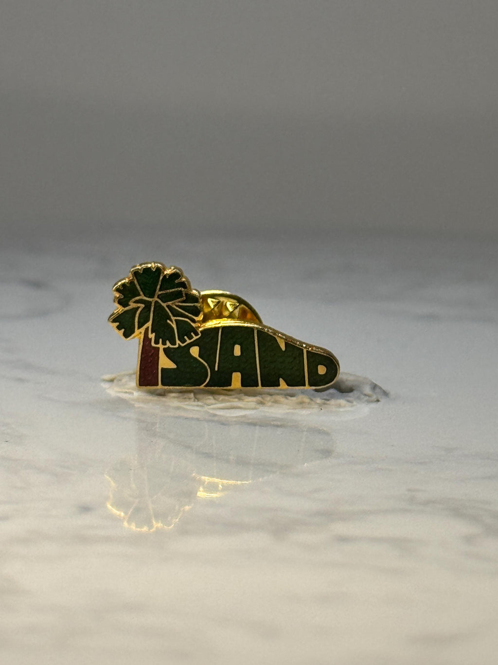 Vintage Island Souvenir Lapel Pin: Green Enamel Gold - Tropical Accessory