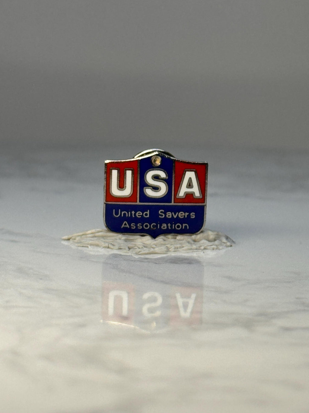 Vintage USA United Savers Association Pin: Red White Blue Enamel - Patriotic Accessory