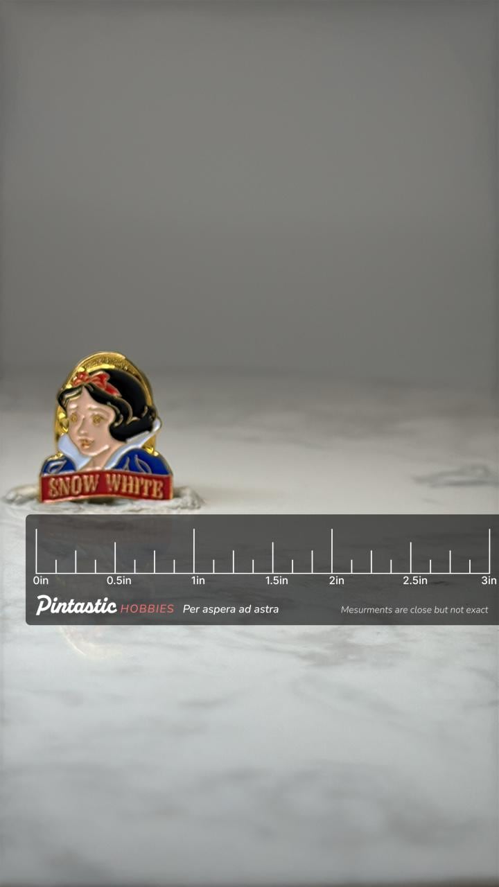Vintage Snow White Character Pin: Gold Enamel - Disney Classic Accessory with ruler overlay for size reference