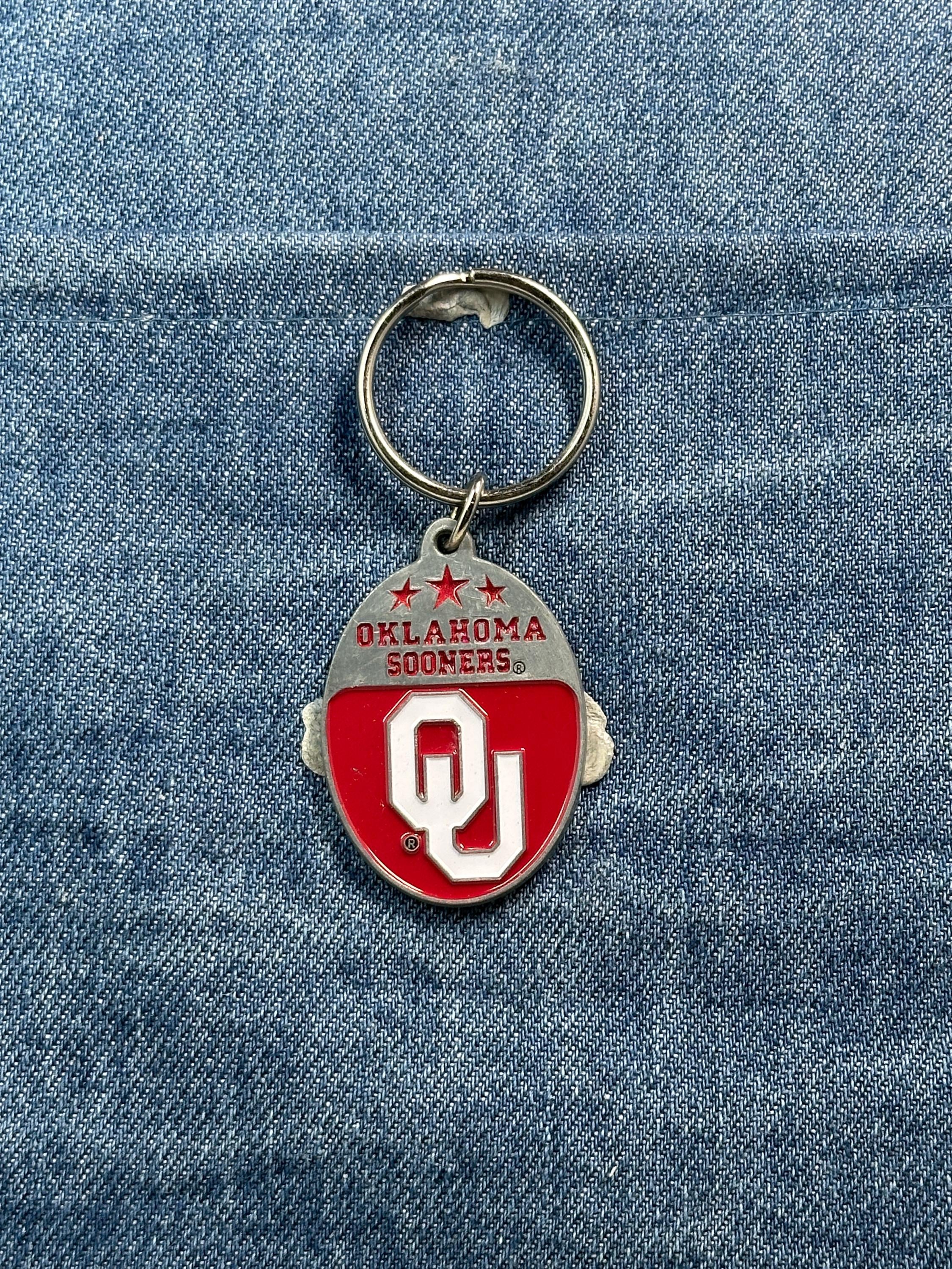 Vintage Oklahoma Sooners Keychain: Red Enamel Metal - College Accessory