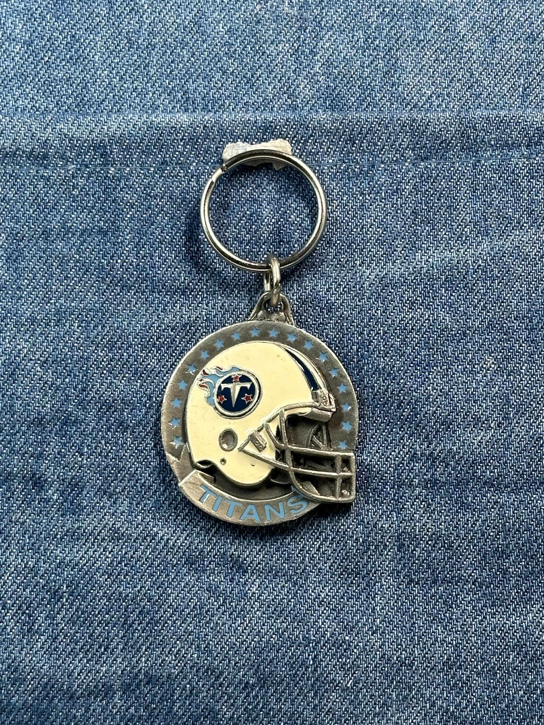 Vintage Tennessee Titans Keychain: Metal Enamel - NFL Football Accessory