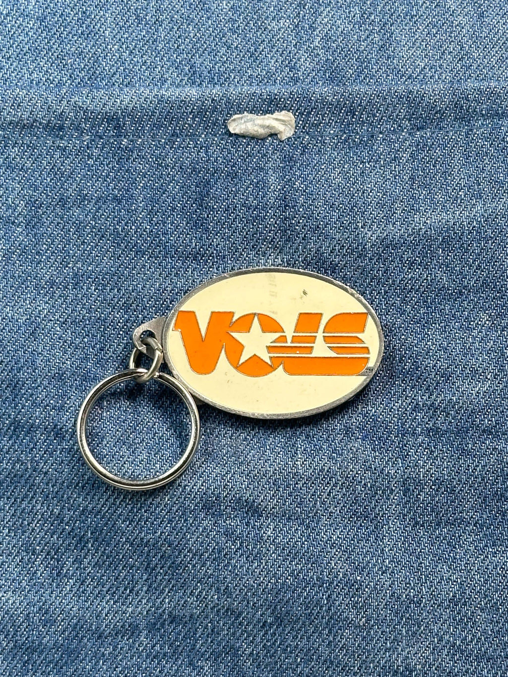 Vintage VOIS Logo Keychain: Orange & White Enamel - Retro Company Accessory