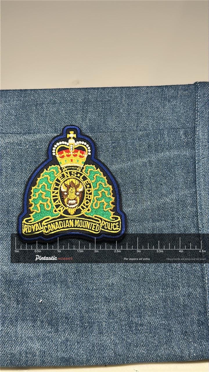 Rcmp collectable patch: iron-on gold detail - law enforcement accessory with ruler overlay for size reference