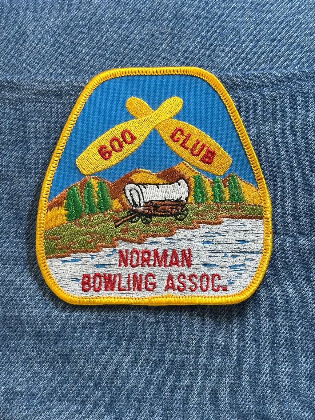 Norman Bowling Assoc Patch: Yellow Border - 600 Club