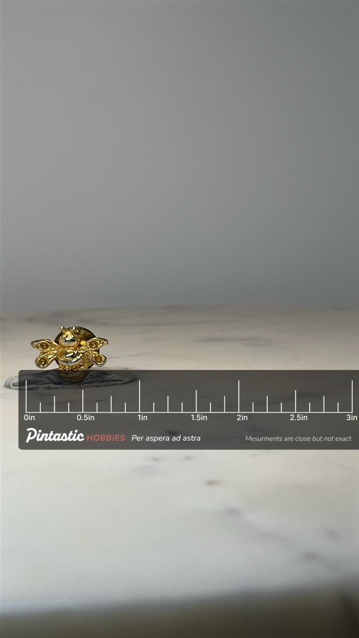 Honey Bee Figural Pin: Gold Tone Rhinestone - Vintage Insect Accessory with ruler overlay for size reference