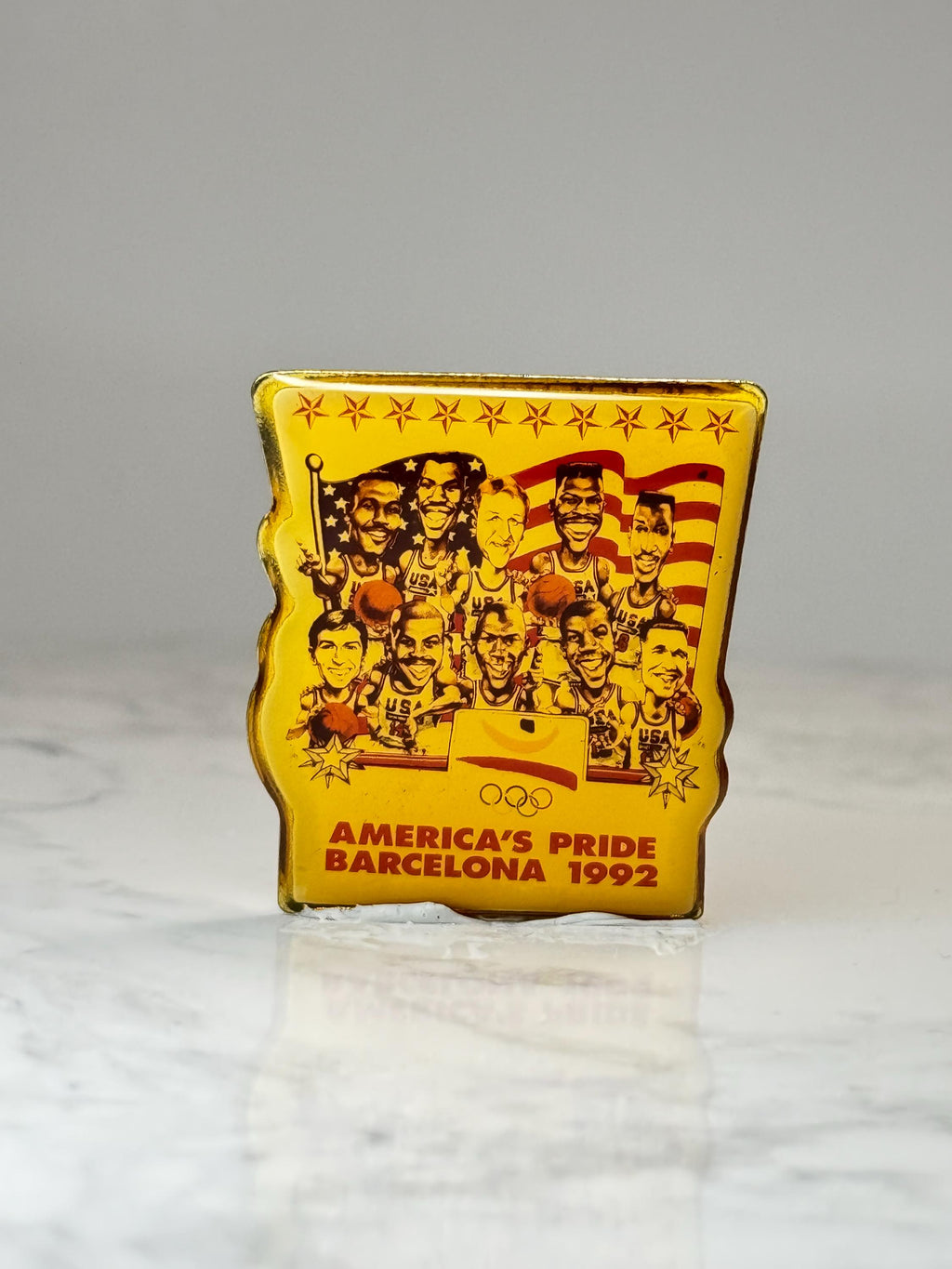 USA Basketball Olympic Pin: Gold Enamel - 1992 Barcelona Games
