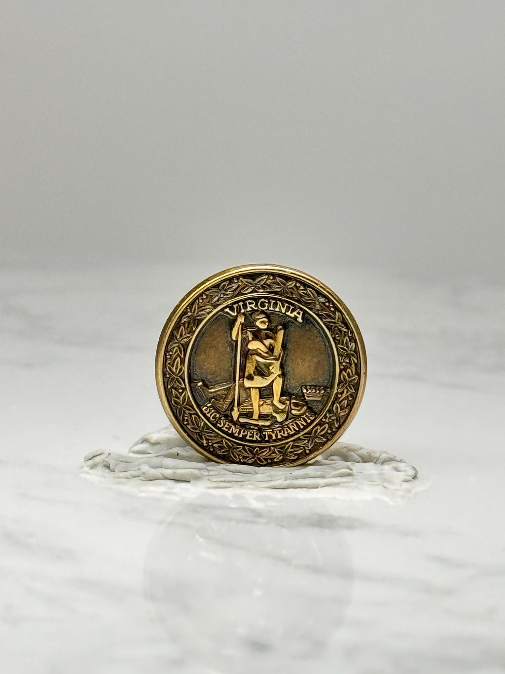 Virginia State Seal Lapel Pin: Gold Tone Enamel - Patriotic Accessory