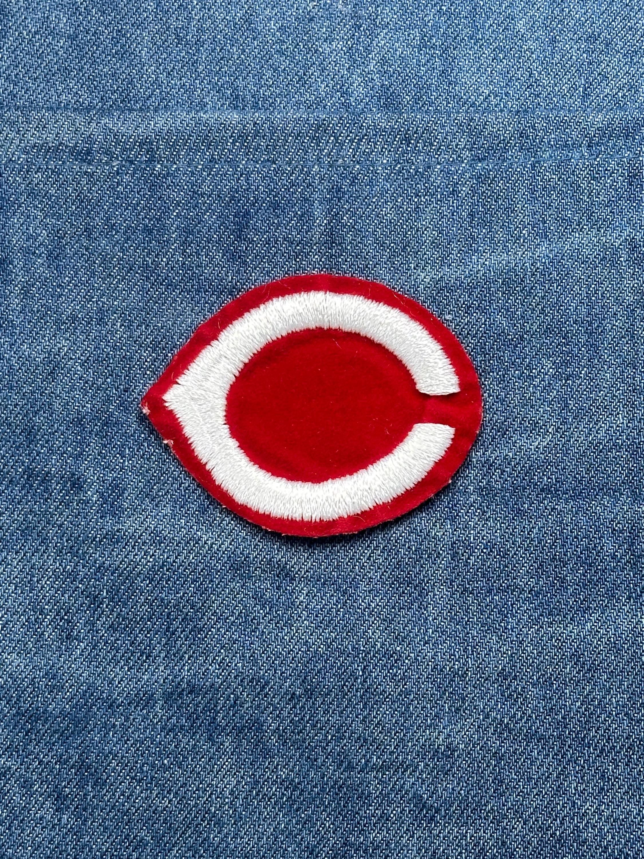 Cincinnati Reds Patch: Red & White Logo - MLB Baseball Accessory