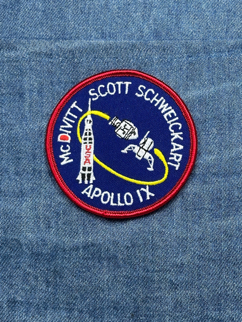 Apollo XI Patch: Red Border Round - NASA Space Accessory