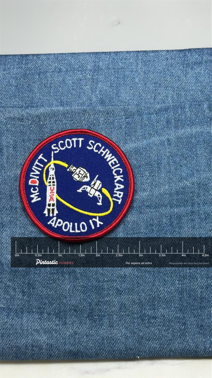 Apollo XI Patch: Red Border Round - NASA Space Accessory with ruler overlay for size reference