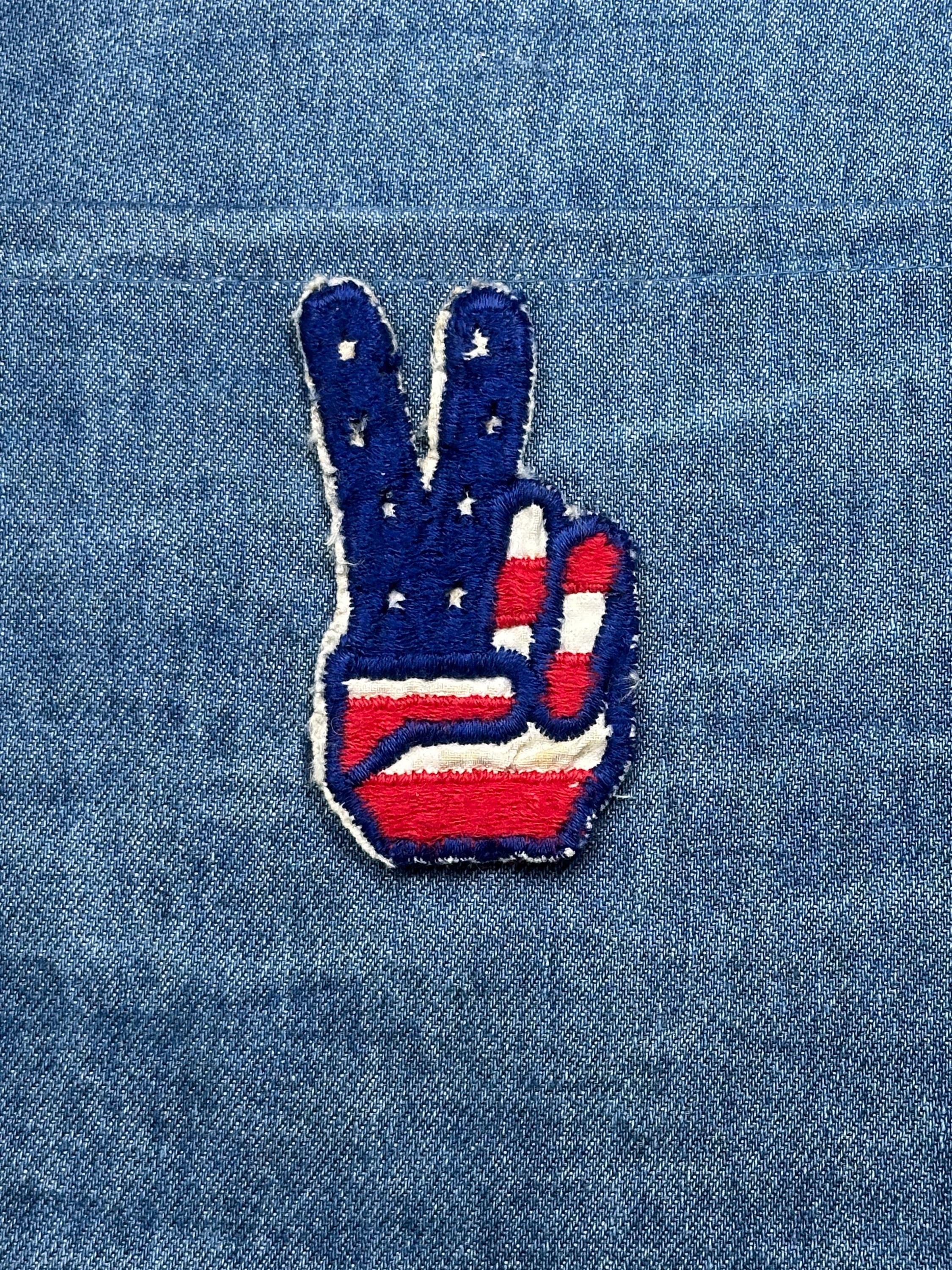 Peace Hand American Flag Patch: Red White Blue - Patriotic Accessory