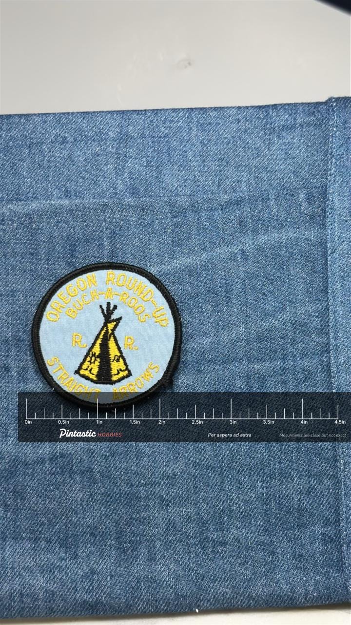 Vintage Oregon Round-Up Buck-A-Roos Straight Arrows Patch Embroidered RR Patch with ruler overlay for size reference