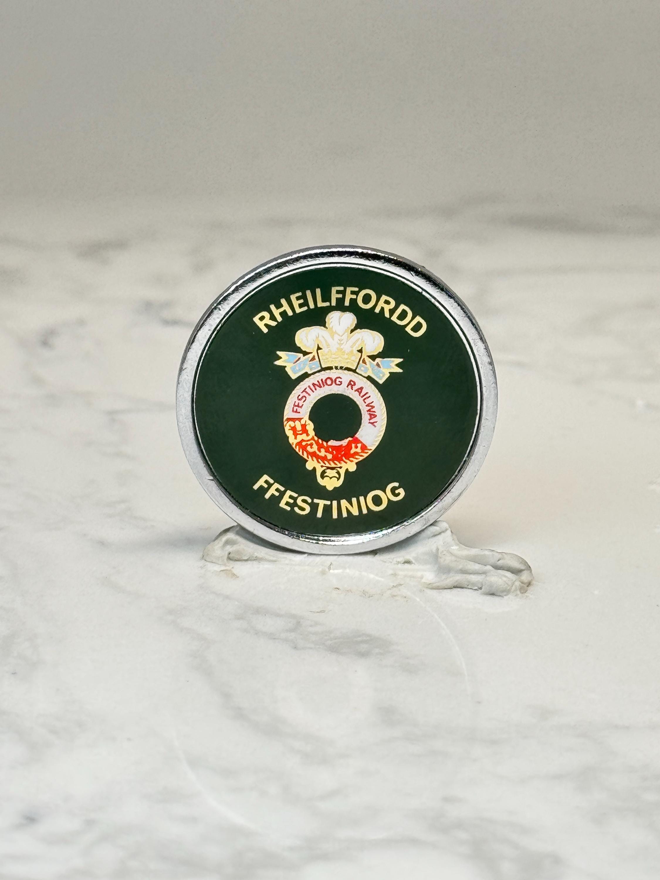 Ffestiniog Railway Souvenir Pin: Green Enamel - Welsh Train Accessory