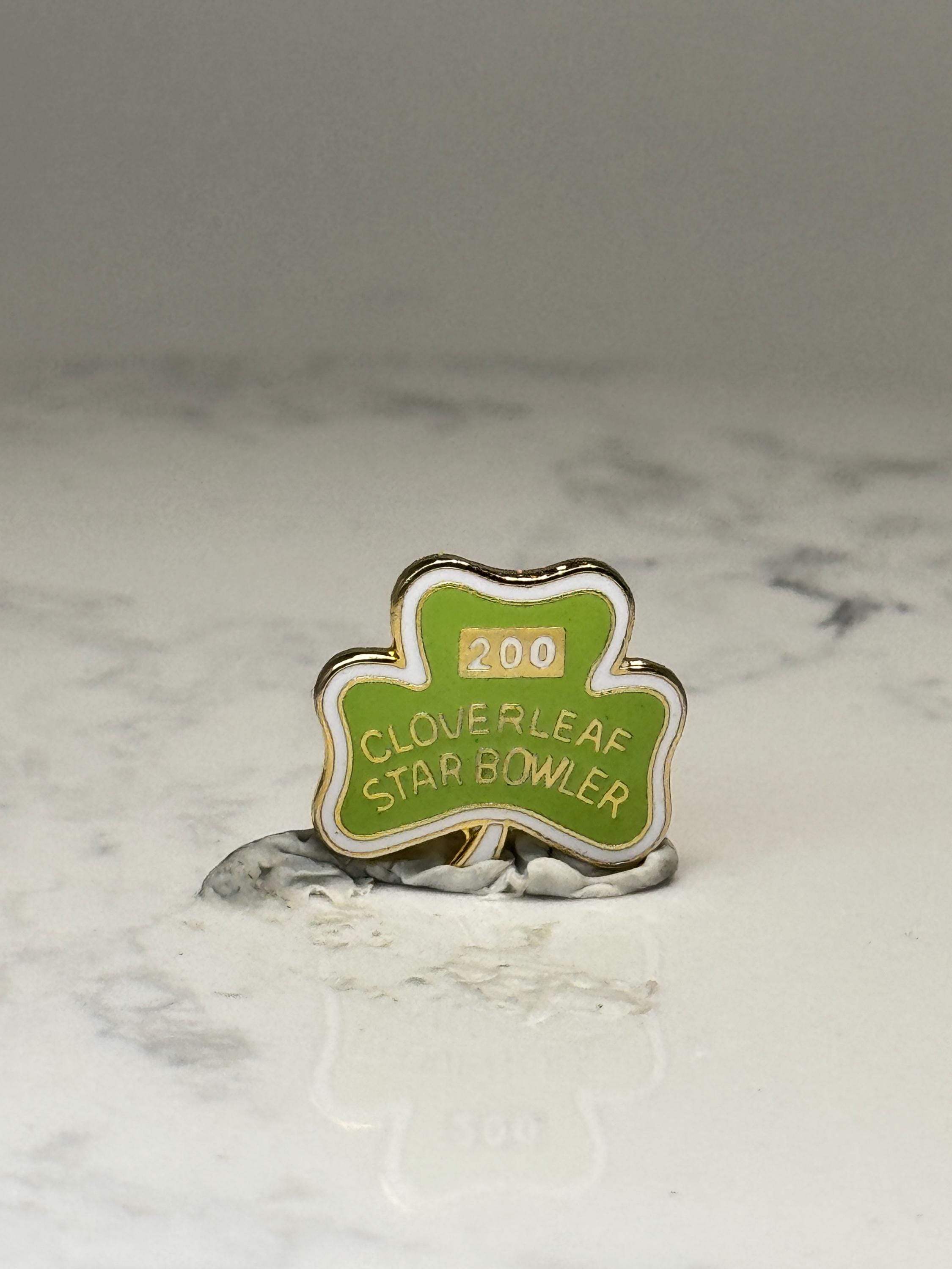 Cloverleaf Star Bowler 200 Pin: Green Enamel Gold Tone - Bowling Award