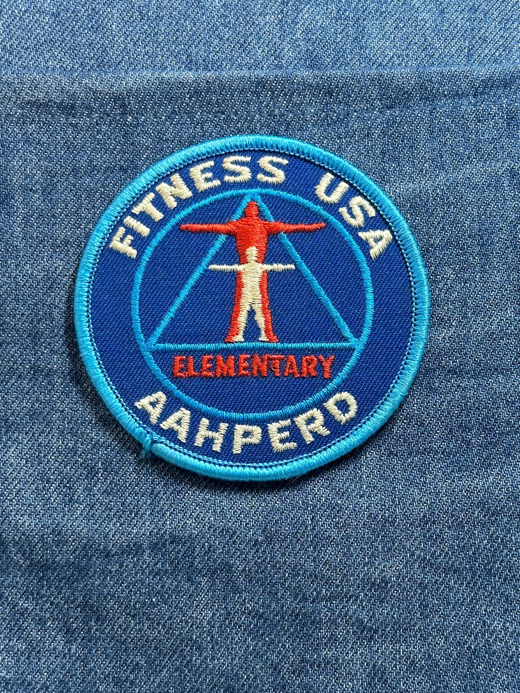 Fitness USA Patch: Blue Round - Elementary School Accessory