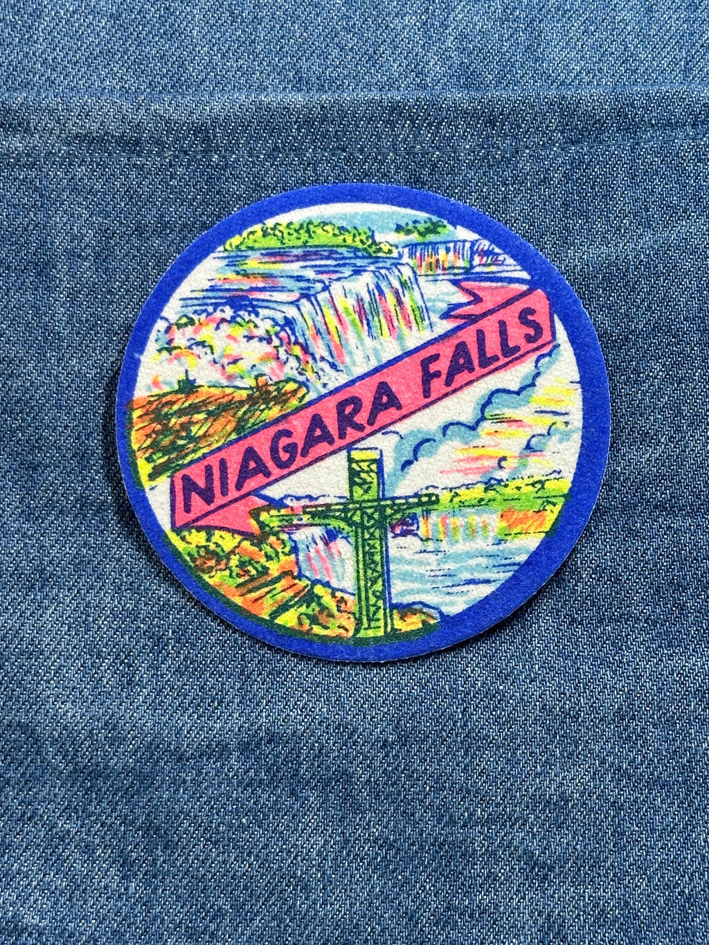 Niagara Falls Patch: Scenic Blue Border - Travel Souvenir Accessory