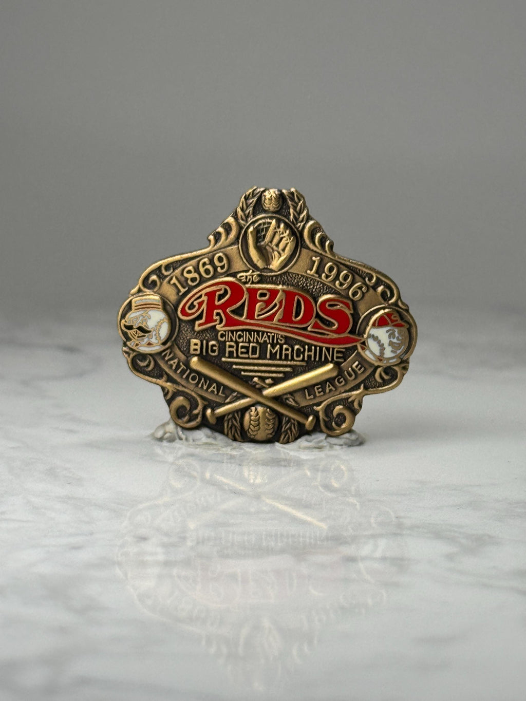 Cincinnati Reds Commemorative Pin: Gold Tone Enamel - 1869–1996 MLB