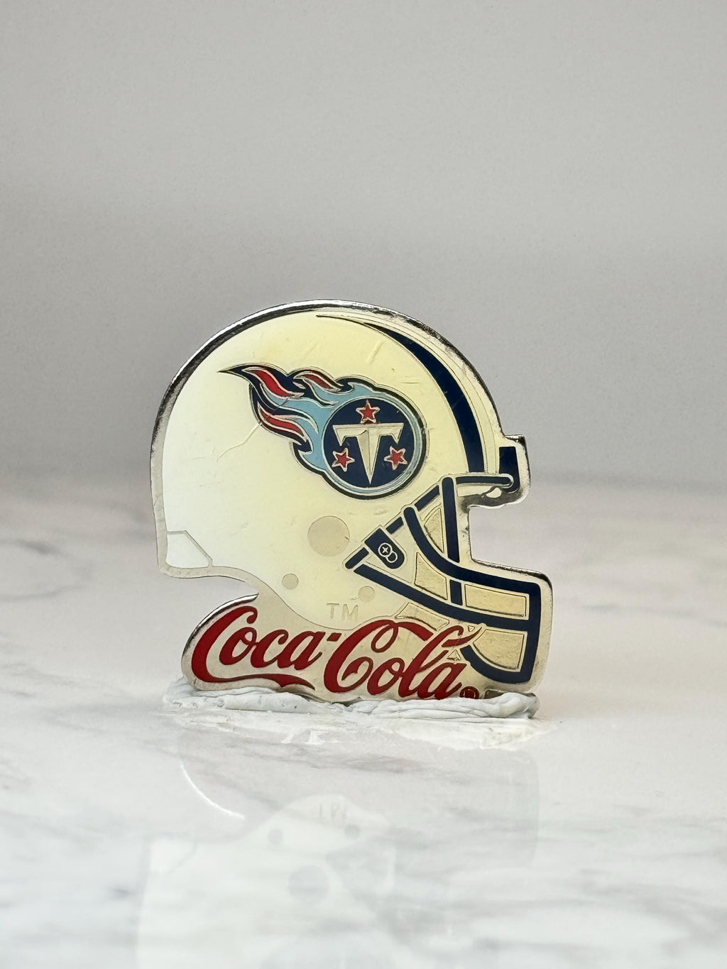 Tennessee Titans Helmet Pin: Enamel Coca Cola Promo - NFL Accessory