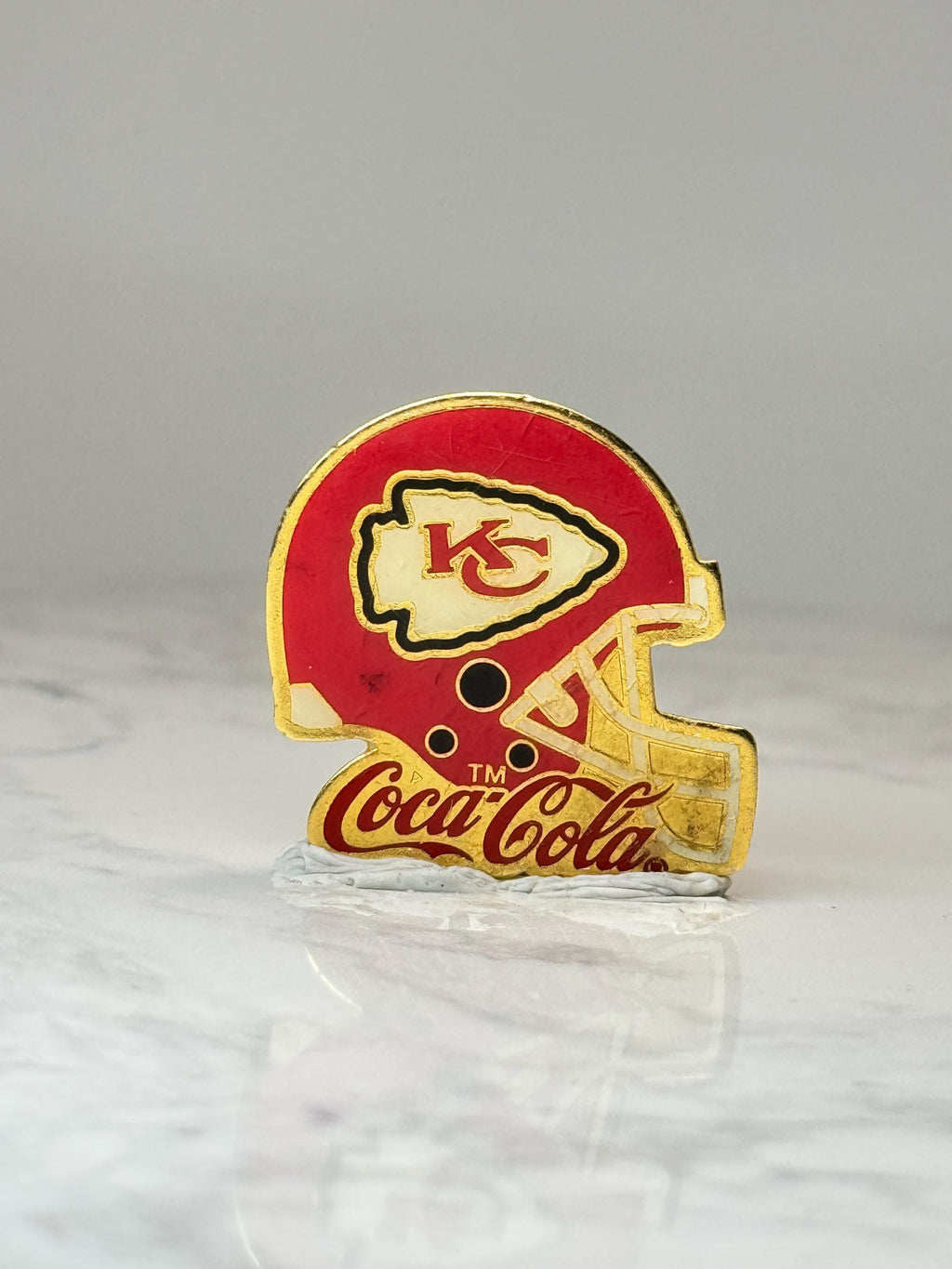 Kansas City Chiefs Helmet Pin: Red Gold Enamel - NFL Coke