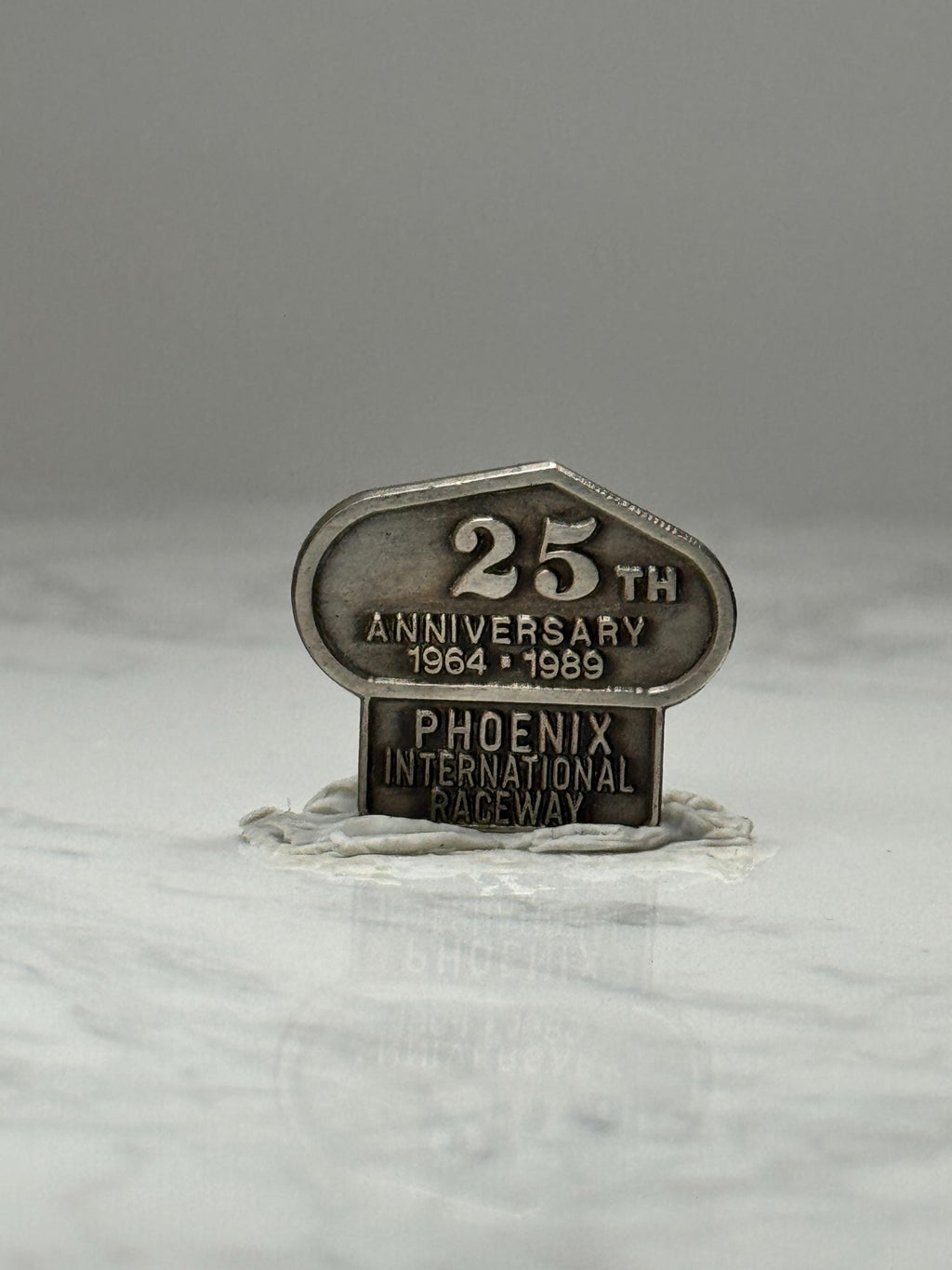 Phoenix International Raceway Pin: Silver Tone - 25th Anniversary