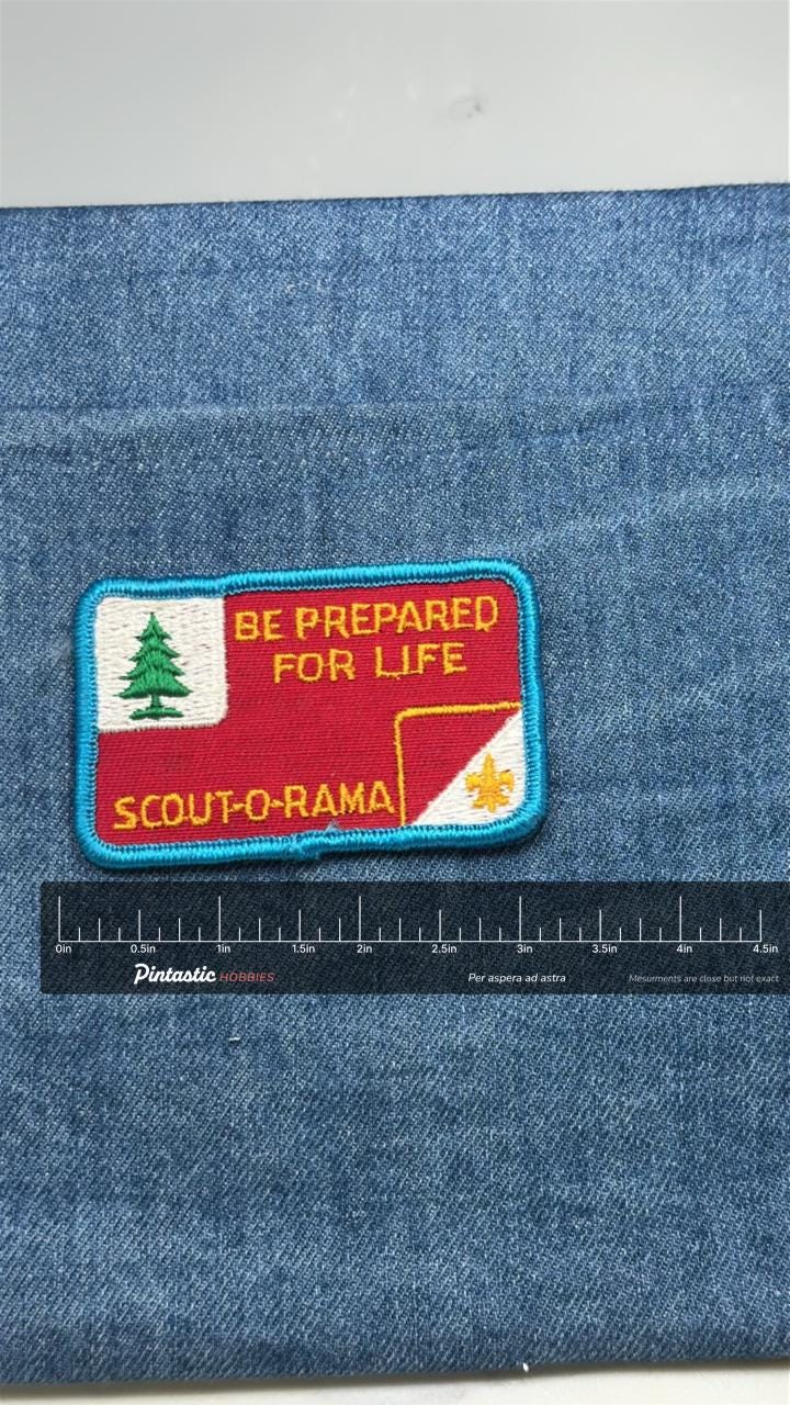 Scout-O-Rama Patch: Red & Blue Border - BSA Event Accessory with ruler overlay for size reference