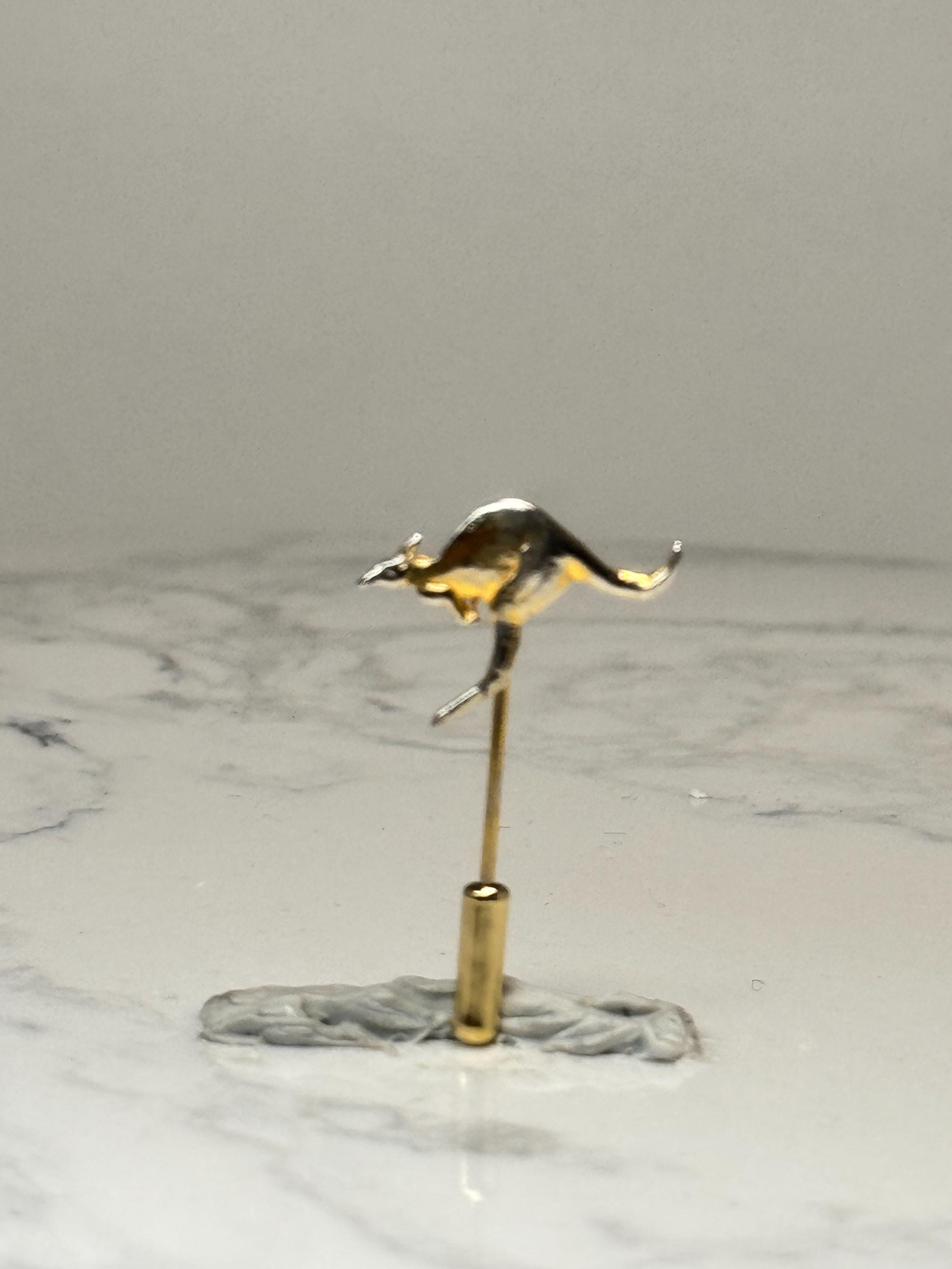 Kangaroo Animal Stick Pin: Gold Tone Metal - Wildlife Accessory
